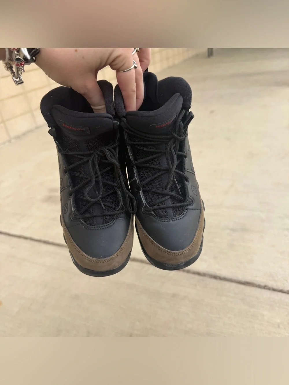 Kids Air Jordan 9 Retro “Olive”